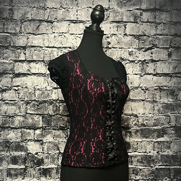 Digital Clothing Top - Picture 3 of 5